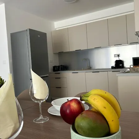 Dingi 102 Apartment Siofok