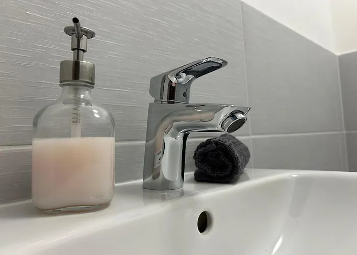 Lägenhet Dingi 102 *